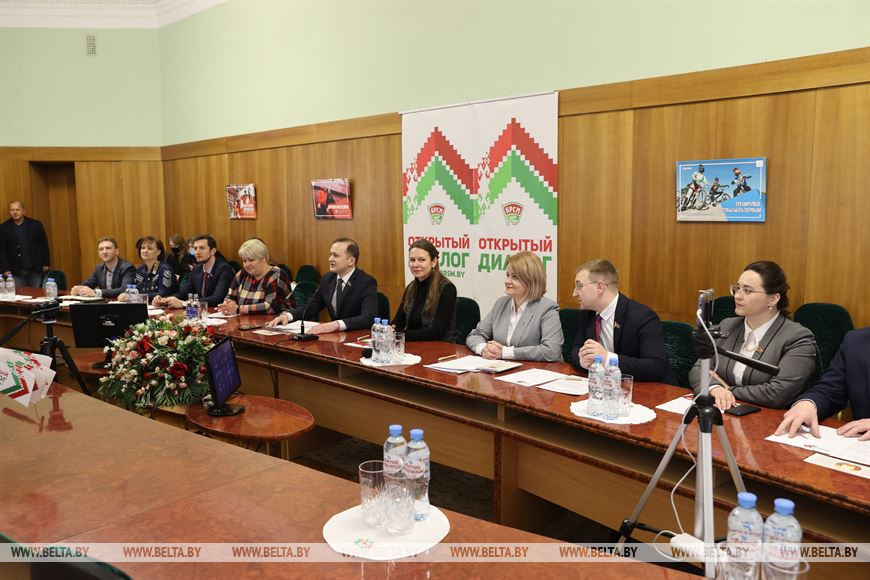 Республиканская патриотическая акция роднае народнае. Смотреть фото Республиканская патриотическая акция роднае народнае. Смотреть картинку Республиканская патриотическая акция роднае народнае. Картинка про Республиканская патриотическая акция роднае народнае. Фото Республиканская патриотическая акция роднае народнае
