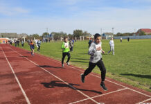 На стадионе г. Дрогичина состоялось первенство района по осеннему легкоатлетическому кроссу