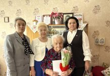 В преддверии 8 Марта в Дрогичине поздравили ветеранов войны с праздником