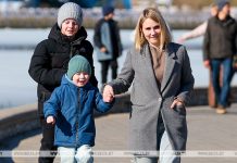 В Беларуси с 1 мая повышаются размеры государственных пособий семьям, воспитывающим детей