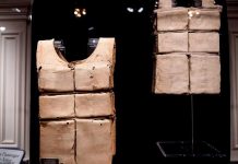 Спасательный жилет одной из пассажирок «Титаника» продали на аукционе за $715 тыс.