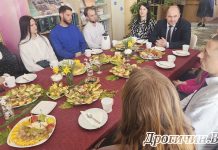 О чем рассказали молодые специалисты руководителю сферы образования