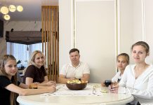 Антон и Наталья Репич – о семейных ценностях и традициях