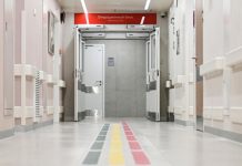 Пострадавшим при атаке БПЛА на автобус с белорусскими детьми помощь оказывается в полном объеме