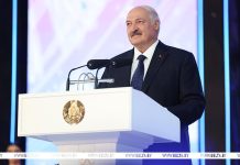 Лукашенко о 35-летии фестиваля «Славянский базар в Витебске» – зеркало истории суверенной Беларуси