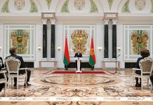 Александр Лукашенко: белорусы сегодня — единая нация и сами принимают решения о будущем страны